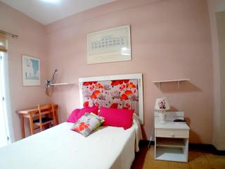 Affitto Piccolo appartamento Calle míster blisse. Práctico apartamento, cera triana. Affitto Piccolo appartamento Calle míster blisse. Práctico apartamento, cera triana.