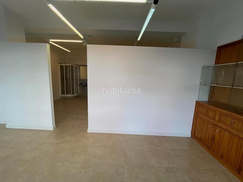 Foto 389abcde-27ff-466d-b948-66addf776896. Local comercial a calle del pintor rosales 5 a Colindres Foto 389abcde-27ff-466d-b948-66addf776896. Local comercial a calle del pintor rosales 5 a Colindres