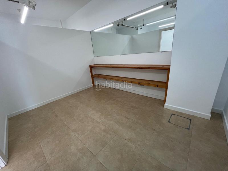 Foto 7d70483e-f1a7-4fd9-8f7c-f613963bd2f9. Local comercial a calle del pintor rosales 5 a Colindres Foto 7d70483e-f1a7-4fd9-8f7c-f613963bd2f9. Local comercial a calle del pintor rosales 5 a Colindres