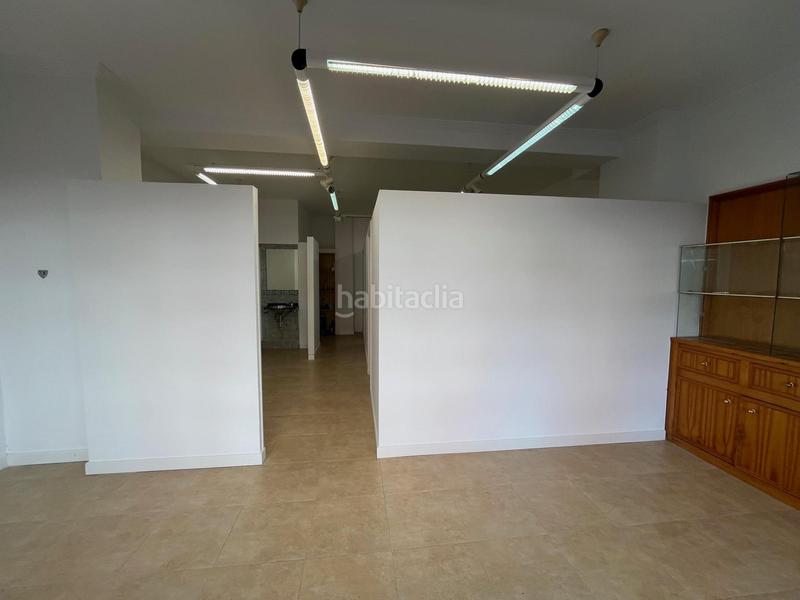 Foto f8e5c16f-6b9f-4509-a110-64ee9b38491b. Local comercial a calle del pintor rosales 5 a Colindres Foto f8e5c16f-6b9f-4509-a110-64ee9b38491b. Local comercial a calle del pintor rosales 5 a Colindres