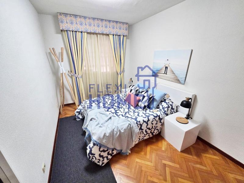 Foto 8dae0070-6e08-44eb-b17d-66c59a65aad9. Semi detached house with heating parking pool in Val Alcalá de Henares Foto 8dae0070-6e08-44eb-b17d-66c59a65aad9. Semi detached house with heating parking pool in Val Alcalá de Henares