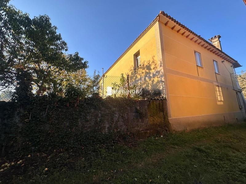 Foto d8d648c4-d94f-4102-9972-9cb3dc1cda35. Maison avec chauffage parking dans Leiro Foto d8d648c4-d94f-4102-9972-9cb3dc1cda35. Maison avec chauffage parking dans Leiro