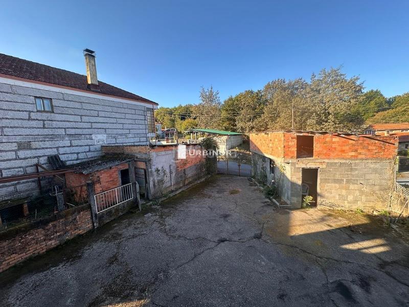 Foto f5191bee-45af-413a-9157-ba07f84296c7. Maison avec chauffage parking dans Leiro Foto f5191bee-45af-413a-9157-ba07f84296c7. Maison avec chauffage parking dans Leiro