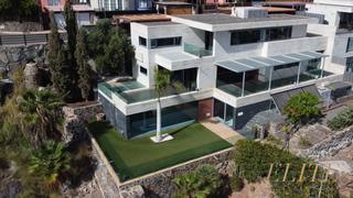 Chalet  Calle girasoles los 22. Villa de lujo con vistas infinitas al mar en altos de la gloria, Chalet  Calle girasoles los 22. Villa de lujo con vistas infinitas al mar en altos de la gloria,