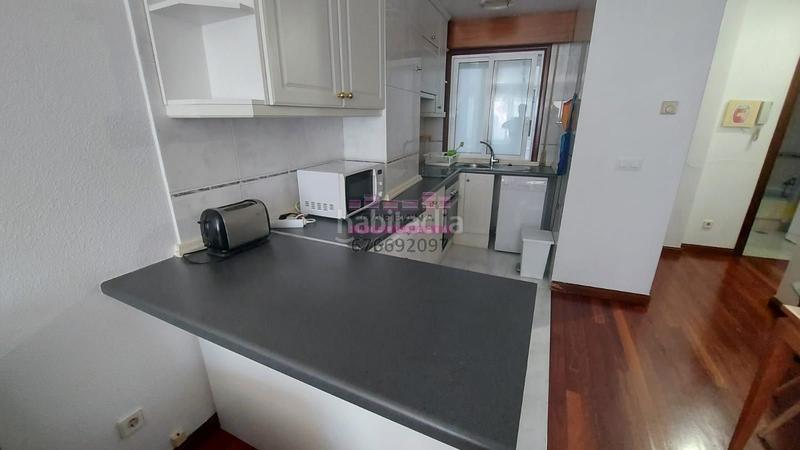 Foto d2db5c84-e2d1-4bf0-a15b-aa14c7894cf4. Alquiler estudio en Centro - Areal Vigo Foto d2db5c84-e2d1-4bf0-a15b-aa14c7894cf4. Alquiler estudio en Centro - Areal Vigo