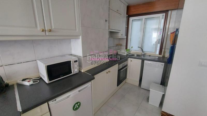 Foto f23e1a93-f9b5-4b76-82cf-b0b47762fdfe. Alquiler estudio en Centro - Areal Vigo Foto f23e1a93-f9b5-4b76-82cf-b0b47762fdfe. Alquiler estudio en Centro - Areal Vigo