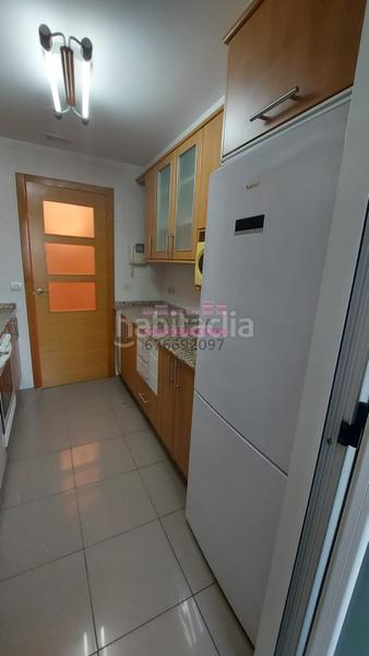 Foto 40d4cf2a-9ea3-44a8-8551-b2040bcaf84e. Alquiler piso zona centro- excelentes calidades en Vigo Foto 40d4cf2a-9ea3-44a8-8551-b2040bcaf84e. Alquiler piso zona centro- excelentes calidades en Vigo