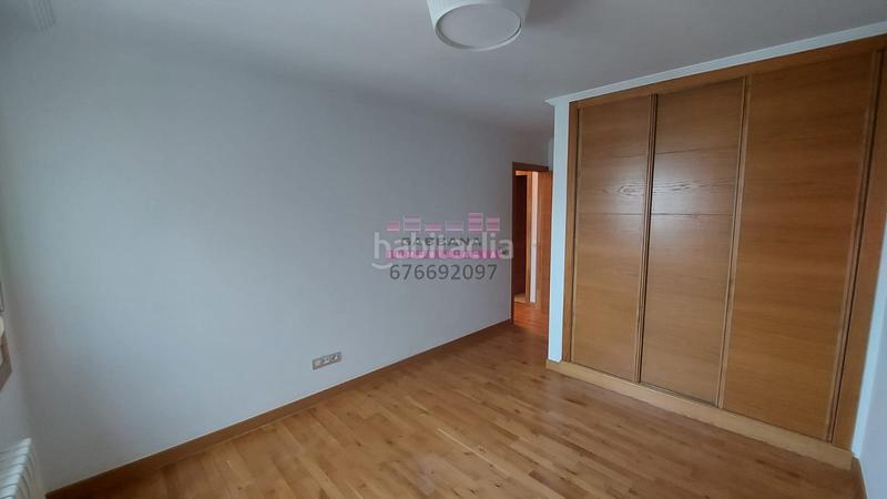 Foto d2e687e2-0653-45b5-9222-bedb558fe237. Alquiler piso zona centro- excelentes calidades en Vigo Foto d2e687e2-0653-45b5-9222-bedb558fe237. Alquiler piso zona centro- excelentes calidades en Vigo