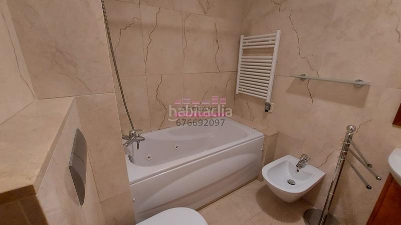 Foto deba64d6-9a90-4358-9008-a38b59954169. Alquiler piso zona centro- excelentes calidades en Vigo Foto deba64d6-9a90-4358-9008-a38b59954169. Alquiler piso zona centro- excelentes calidades en Vigo