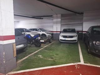 Aparcament cotxe Cl daoiz i velarde. Parking mediano en josep ricart Aparcament cotxe Cl daoiz i velarde. Parking mediano en josep ricart