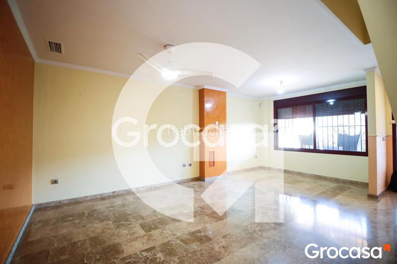 Foto 07c875f9-0158-487a-be03-49bb27d925ac. Casa adosada  con garaje privado en Nuevo Centro Sagunt Foto 07c875f9-0158-487a-be03-49bb27d925ac. Casa adosada  con garaje privado en Nuevo Centro Sagunt