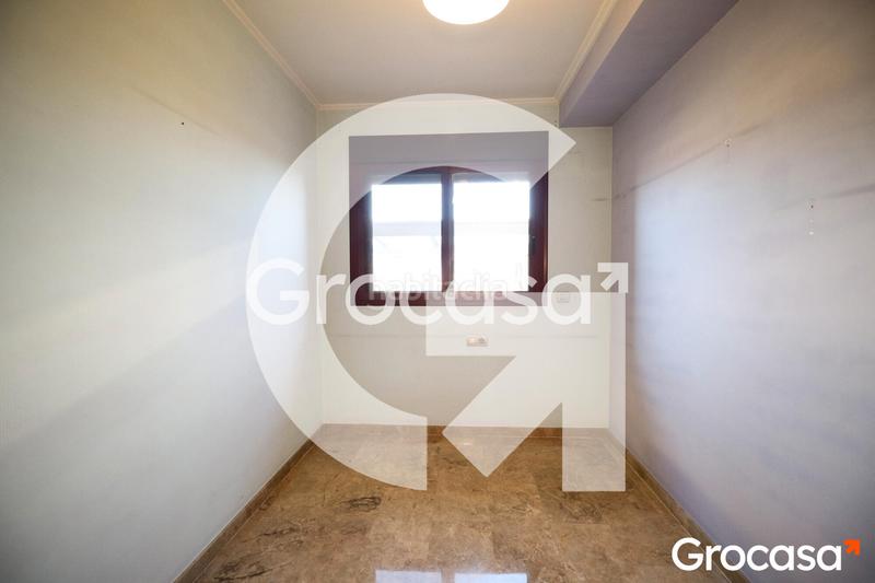 Foto 0a6b201a-9bb6-4115-b5f8-4d9a4e4d8c06. Casa adosada  con garaje privado en Nuevo Centro Sagunt Foto 0a6b201a-9bb6-4115-b5f8-4d9a4e4d8c06. Casa adosada  con garaje privado en Nuevo Centro Sagunt