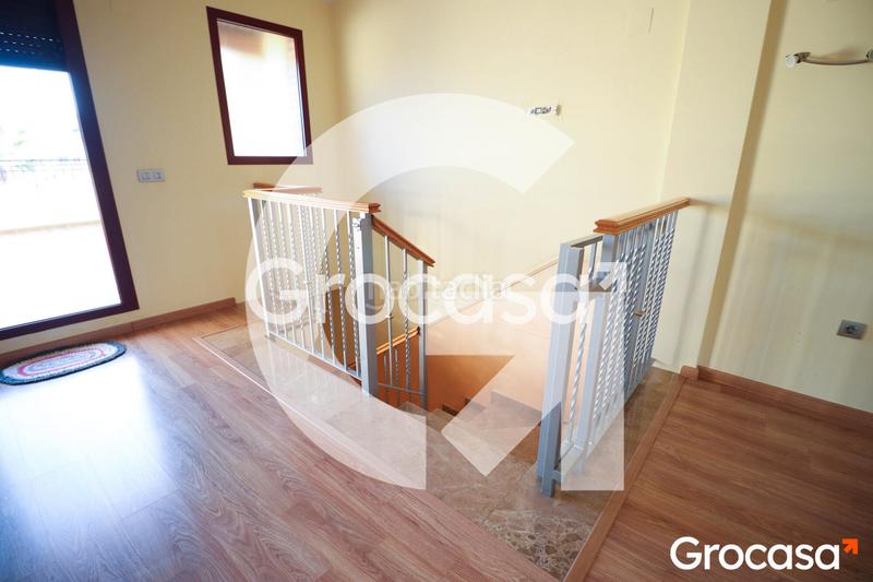 Foto 10a9ed51-082c-4b64-94d4-5e9ac8469e87. Casa adosada  con garaje privado en Nuevo Centro Sagunt Foto 10a9ed51-082c-4b64-94d4-5e9ac8469e87. Casa adosada  con garaje privado en Nuevo Centro Sagunt