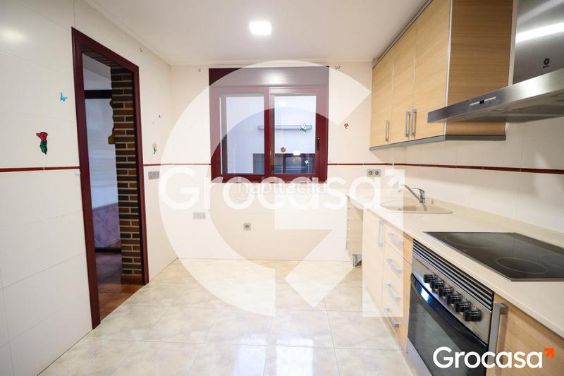 Foto ee2f82ad-cbed-4760-b8eb-500718bbe84d. Casa adosada  con garaje privado en Nuevo Centro Sagunt Foto ee2f82ad-cbed-4760-b8eb-500718bbe84d. Casa adosada  con garaje privado en Nuevo Centro Sagunt