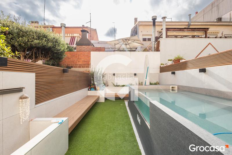 Foto 1b72fece-de7f-45a6-a9a5-ba3bb8d9f6a4. Casa a schiera con riscaldamento parcheggio piscina in Castelldefels Foto 1b72fece-de7f-45a6-a9a5-ba3bb8d9f6a4. Casa a schiera con riscaldamento parcheggio piscina in Castelldefels