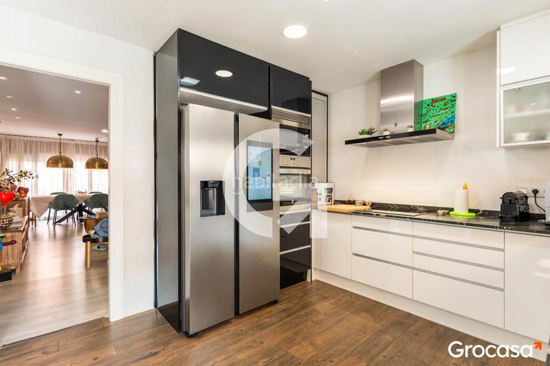 Foto 3ae42e9b-998c-4860-bc12-5c85de0e1b98. Casa a schiera con riscaldamento parcheggio piscina in Castelldefels Foto 3ae42e9b-998c-4860-bc12-5c85de0e1b98. Casa a schiera con riscaldamento parcheggio piscina in Castelldefels