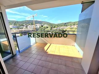 Pis a Marianao. Hermoso piso con increibles vistas a montaña y ascensor en maria Pis a Marianao. Hermoso piso con increibles vistas a montaña y ascensor en maria