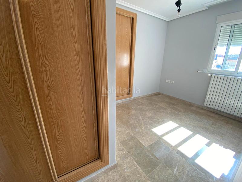 Foto c6939342-5ec9-4cae-af0b-ab6dd3bf9fba. Apartament amb calefacció aparcament a Feria Albacete Foto c6939342-5ec9-4cae-af0b-ab6dd3bf9fba. Apartament amb calefacció aparcament a Feria Albacete