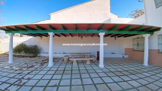 Masia Desconocido. Este casa rústica se encuentra en paraje doña elvira, en la zona Masia Desconocido. Este casa rústica se encuentra en paraje doña elvira, en la zona