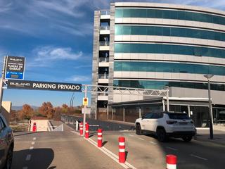 Parking voiture  Calle josé luis pérez pujadas. En venta amplia plaza de garaje en edificio fórum. Parking voiture  Calle josé luis pérez pujadas. En venta amplia plaza de garaje en edificio fórum.