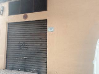 Local Comercial Calle amor de dios. Local con vado junto parque lineal Local Comercial Calle amor de dios. Local con vado junto parque lineal