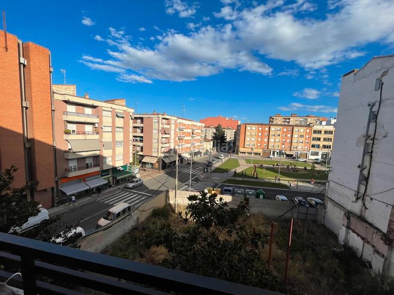 Foto e1dc6974-78e6-410f-8656-51e78e87b389. Pis a Calahorra Foto e1dc6974-78e6-410f-8656-51e78e87b389. Pis a Calahorra