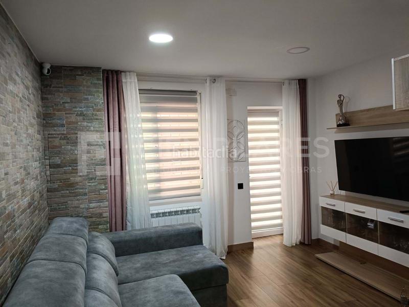 Foto 8bf741d6-515a-41e2-8586-3979c7e085e3. Maison jumelée avec chauffage dans Bergasa Foto 8bf741d6-515a-41e2-8586-3979c7e085e3. Maison jumelée avec chauffage dans Bergasa