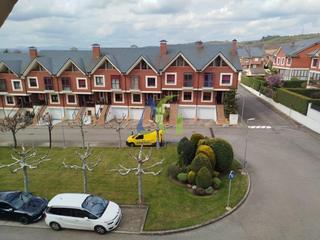 Semi detached house Urbanizacion el hayedo Semi detached house Urbanizacion el hayedo