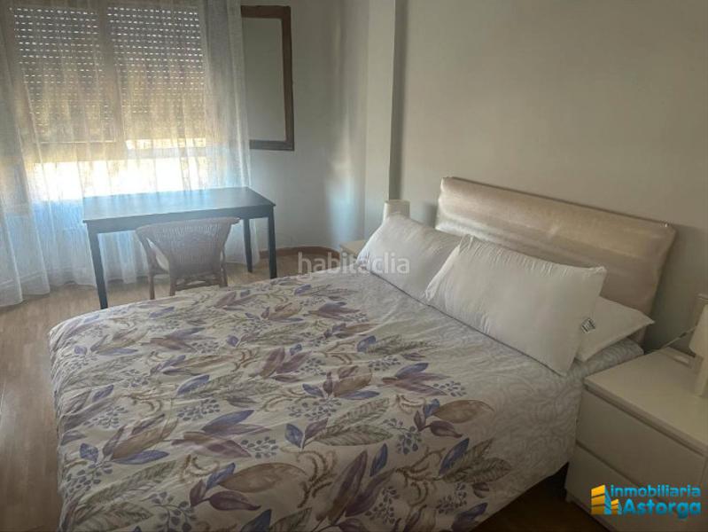 Foto 225983a3-ed9b-4463-b9f6-7b038141f622. Pis amb calefacció a Astorga Foto 225983a3-ed9b-4463-b9f6-7b038141f622. Pis amb calefacció a Astorga