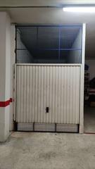 Aparcament cotxe N/a Aparcament cotxe N/a