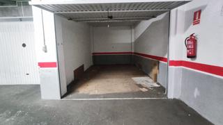 Lloguer Aparcament cotxe  Calle poeta jesús rasueros. Plaza de garaje cerrada de 16m² en calle poeta jesús rasueros Lloguer Aparcament cotxe  Calle poeta jesús rasueros. Plaza de garaje cerrada de 16m² en calle poeta jesús rasueros