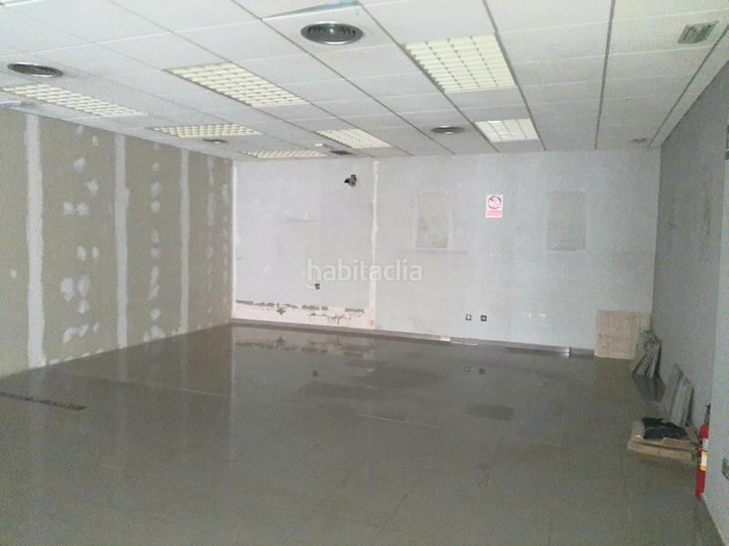 Foto ad4c207d-f228-4870-bdab-bd274ad2a89b. Lloguer local comercial a Cuéllar Foto ad4c207d-f228-4870-bdab-bd274ad2a89b. Lloguer local comercial a Cuéllar