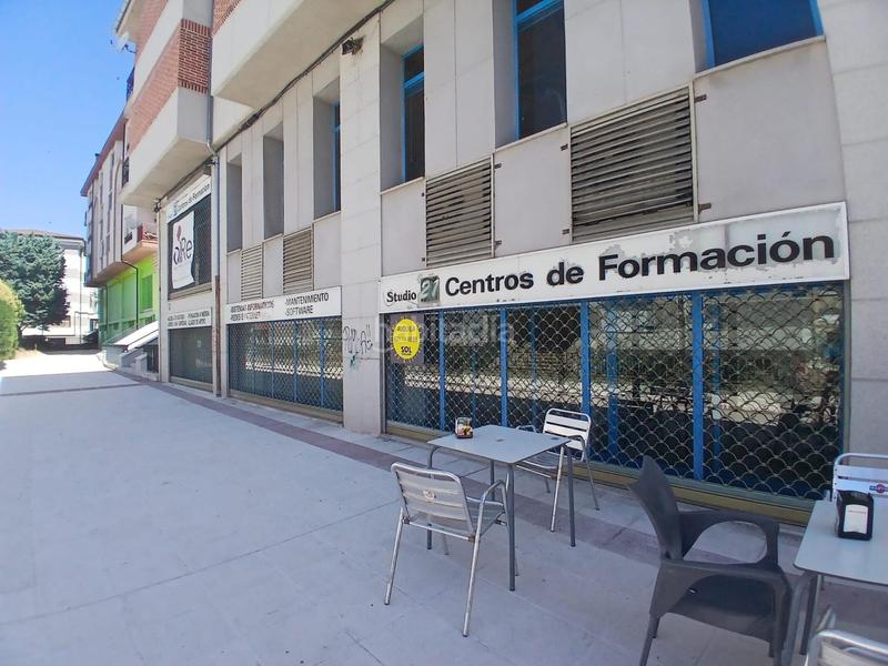 Foto 2176f43a-a93f-40c8-bb6c-5bccf93c9209. Lloguer local comercial a Cuéllar Foto 2176f43a-a93f-40c8-bb6c-5bccf93c9209. Lloguer local comercial a Cuéllar