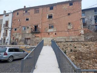 Casa Torno. Venta de una amplia casa en hoz y costeán Casa Torno. Venta de una amplia casa en hoz y costeán