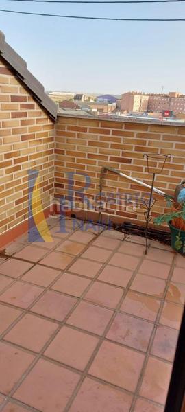 Foto d4ea5260-44b2-48d2-bd45-47ff7379646b. Duplex with heating parking in Valencia de Don Juan Foto d4ea5260-44b2-48d2-bd45-47ff7379646b. Duplex with heating parking in Valencia de Don Juan
