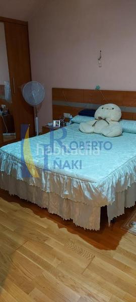 Foto fe3cd314-de0a-417a-a2cd-498aef1d0b4c. Duplex with heating parking in Valencia de Don Juan Foto fe3cd314-de0a-417a-a2cd-498aef1d0b4c. Duplex with heating parking in Valencia de Don Juan