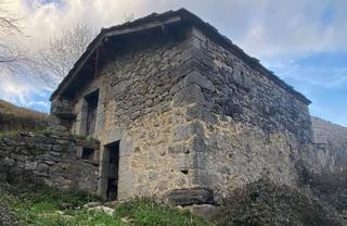 Masia N/a. Lierganes ( rubalcaba). Masia N/a. Lierganes ( rubalcaba).