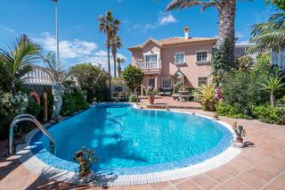 Xalet a Las rosas, ensenada pelada  14. Chalet en venta en el medano. Xalet a Las rosas, ensenada pelada  14. Chalet en venta en el medano.