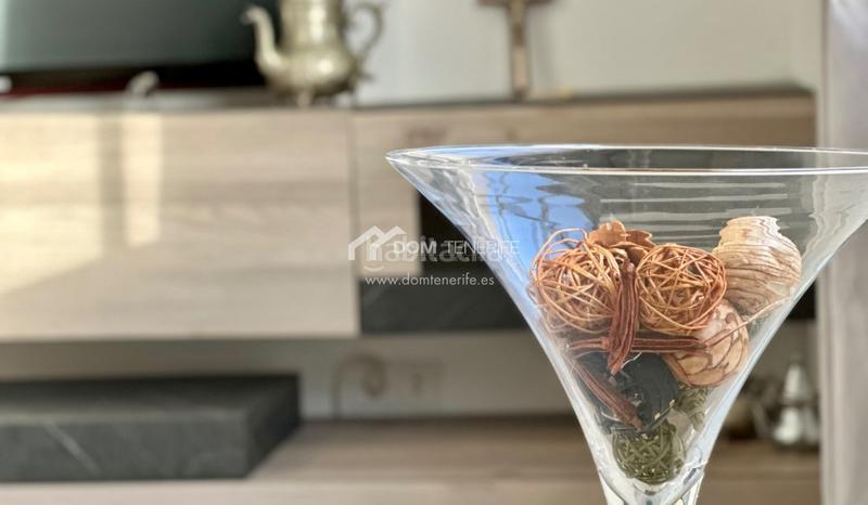 Foto 29d5c7a6-6485-49d1-81e6-60ba5471934e. Piso dom tenerife inmobiliaria se complace en presentarle en exclusiva este magnífico piso de 1 dormitorio con impresionantes vistas al en Adeje Foto 29d5c7a6-6485-49d1-81e6-60ba5471934e. Piso dom tenerife inmobiliaria se complace en presentarle en exclusiva este magnífico piso de 1 dormitorio con impresionantes vistas al en Adeje