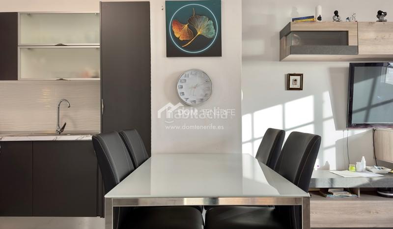 Foto 9b29c83f-9a99-4c7d-adf7-0fcf50052db8. Piso dom tenerife inmobiliaria se complace en presentarle en exclusiva este magnífico piso de 1 dormitorio con impresionantes vistas al en Adeje Foto 9b29c83f-9a99-4c7d-adf7-0fcf50052db8. Piso dom tenerife inmobiliaria se complace en presentarle en exclusiva este magnífico piso de 1 dormitorio con impresionantes vistas al en Adeje