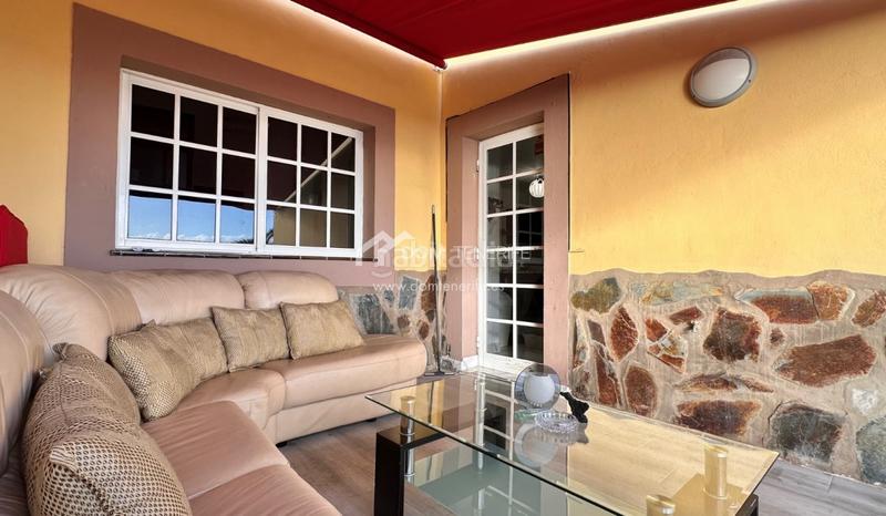 Foto d9c9f7ec-57b8-467c-9302-631a5f944b52. Piso dom tenerife inmobiliaria se complace en presentarle en exclusiva este magnífico piso de 1 dormitorio con impresionantes vistas al en Adeje Foto d9c9f7ec-57b8-467c-9302-631a5f944b52. Piso dom tenerife inmobiliaria se complace en presentarle en exclusiva este magnífico piso de 1 dormitorio con impresionantes vistas al en Adeje