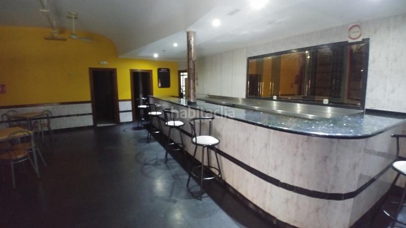 Foto 5bd2bd59-c565-48dc-8bbc-8445a57b77ae. Lloguer local comercial a Campo de la Juventud Palencia Foto 5bd2bd59-c565-48dc-8bbc-8445a57b77ae. Lloguer local comercial a Campo de la Juventud Palencia