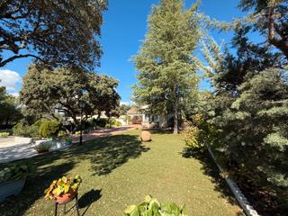 Chalet  Calle castillo de butrón Chalet  Calle castillo de butrón