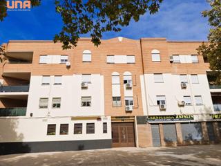 Pis a Sector Sur. Piso sector sur junto centro comercial guadalquivir listo para e Pis a Sector Sur. Piso sector sur junto centro comercial guadalquivir listo para e