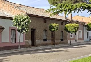 Maison Calle real. Casa agrícola de 170m en calle principal del pueblo. patio de 26 Maison Calle real. Casa agrícola de 170m en calle principal del pueblo. patio de 26