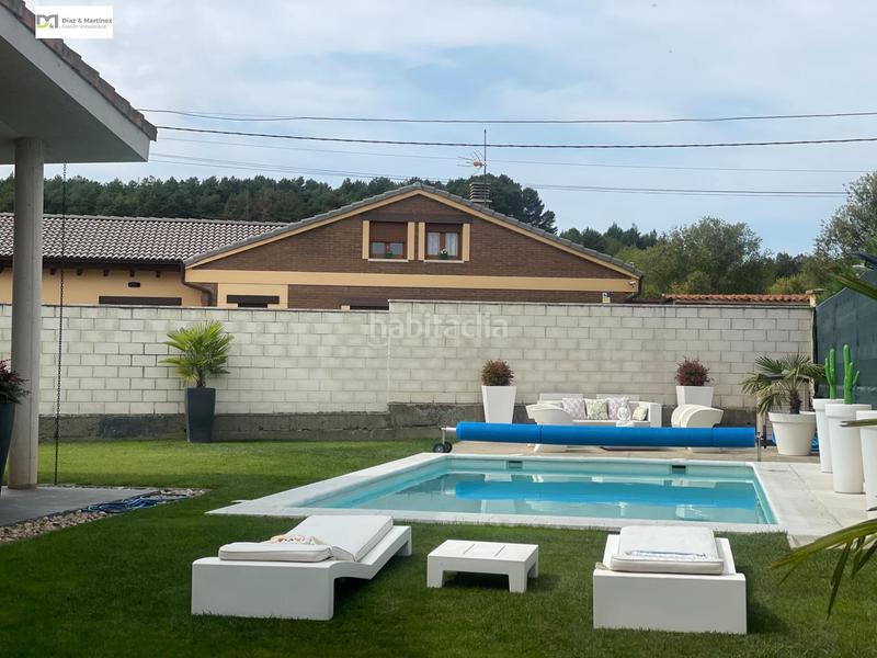 Foto 3ba2d822-68f0-4461-8e99-8f60bc1e1c7d. Chalet avec chauffage parking piscine dans Cuadros Foto 3ba2d822-68f0-4461-8e99-8f60bc1e1c7d. Chalet avec chauffage parking piscine dans Cuadros