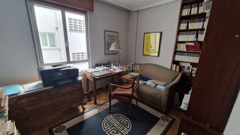 Foto ec6d21f7-868a-40c8-b2f8-e30942f47892. Ufficio con riscaldamento in Centro Ciudad León Foto ec6d21f7-868a-40c8-b2f8-e30942f47892. Ufficio con riscaldamento in Centro Ciudad León