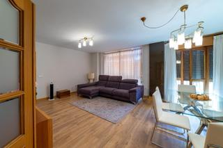 Location Duplex Calle de peñasbrinques. Un dúplex con alma familiar en el corazón de zamora Location Duplex Calle de peñasbrinques. Un dúplex con alma familiar en el corazón de zamora