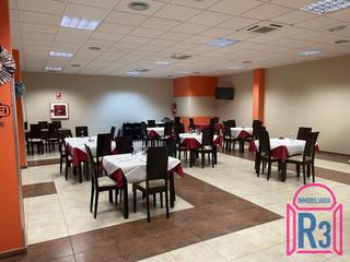 Lloguer Local Comercial a Onzonilla. Cafetería restaurante en alquiler en el polígono Lloguer Local Comercial a Onzonilla. Cafetería restaurante en alquiler en el polígono