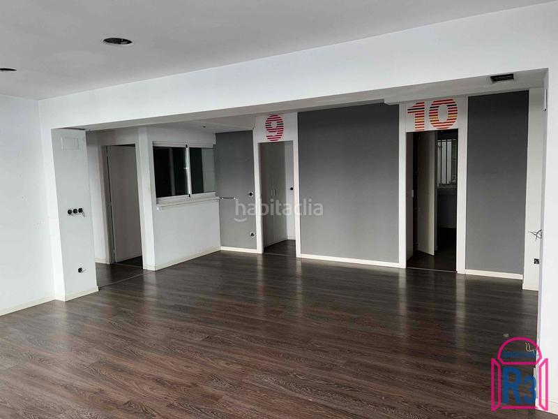 Foto d7a9847c-2ab3-489e-a89c-ba635dbad49a. Ufficio con riscaldamento in Centro Ciudad León Foto d7a9847c-2ab3-489e-a89c-ba635dbad49a. Ufficio con riscaldamento in Centro Ciudad León